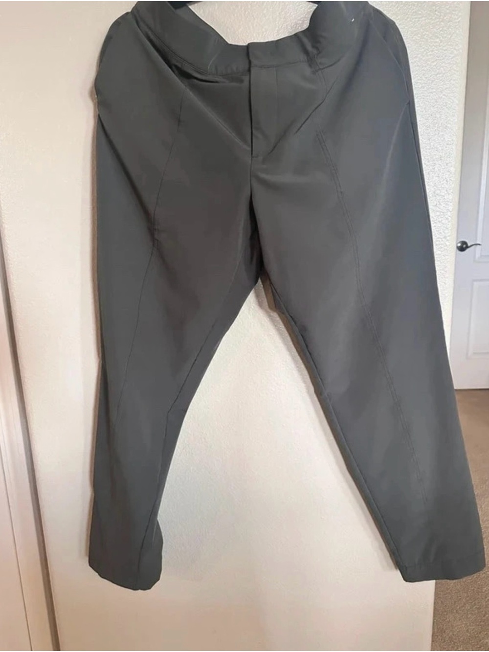 Women's gray-lined pants